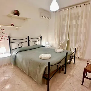 central-apartment.taorminaitalyhotels.com/